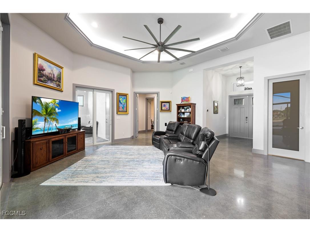 2519 SW 27th Avenue Cape Coral FL 33914 2025019468 image8