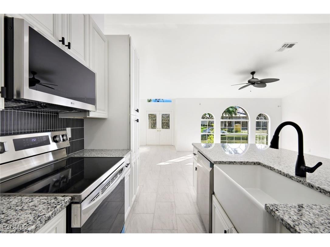 2519 SW 30th Street Cape Coral FL 33914 2026000793 image9