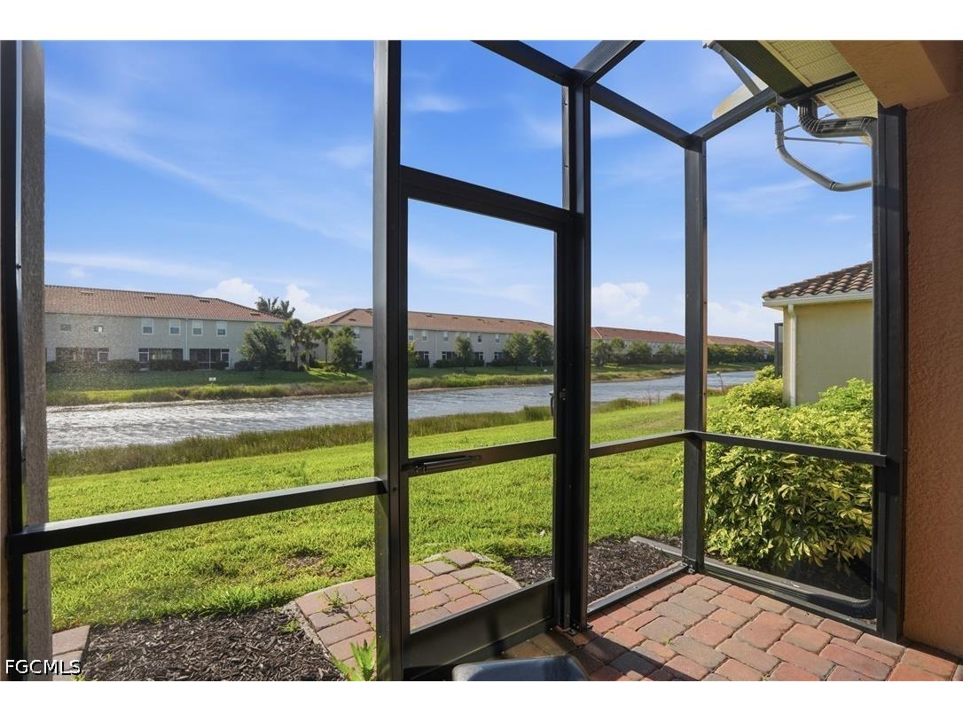 2519 Vine Avenue Naples FL 34120 2026017948 image21