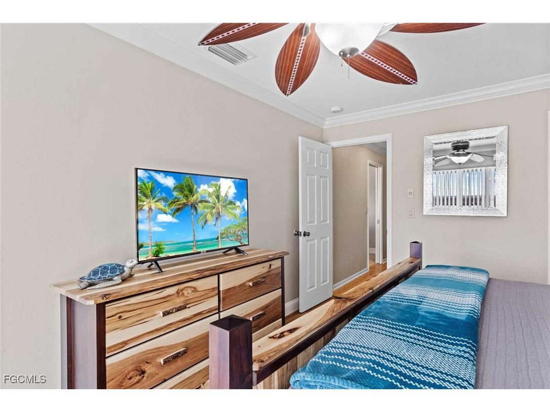 252 Bayshore Drive Cape Coral FL 33904 2025010067 image14