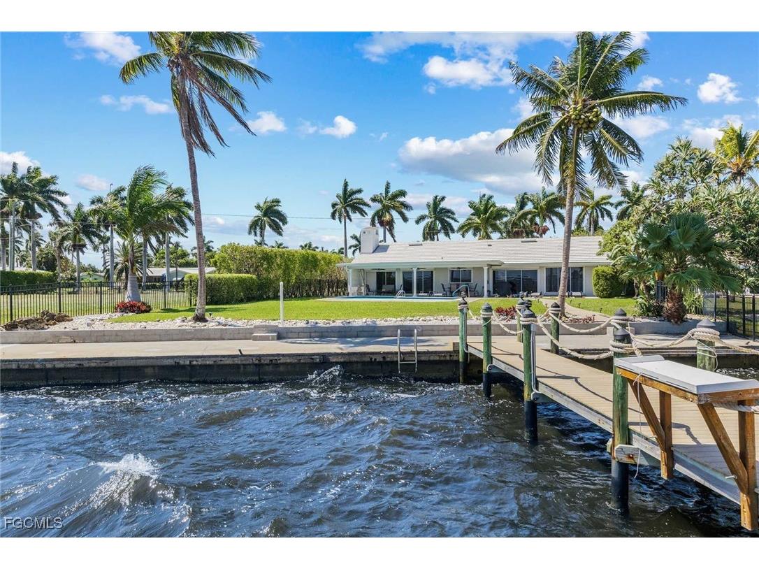 252 Bayshore Drive Cape Coral FL 33904 2025010067 image24
