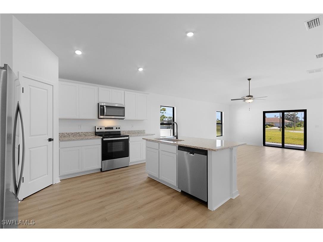 252 Lunette Street Fort Myers FL 33913 225060241 image5