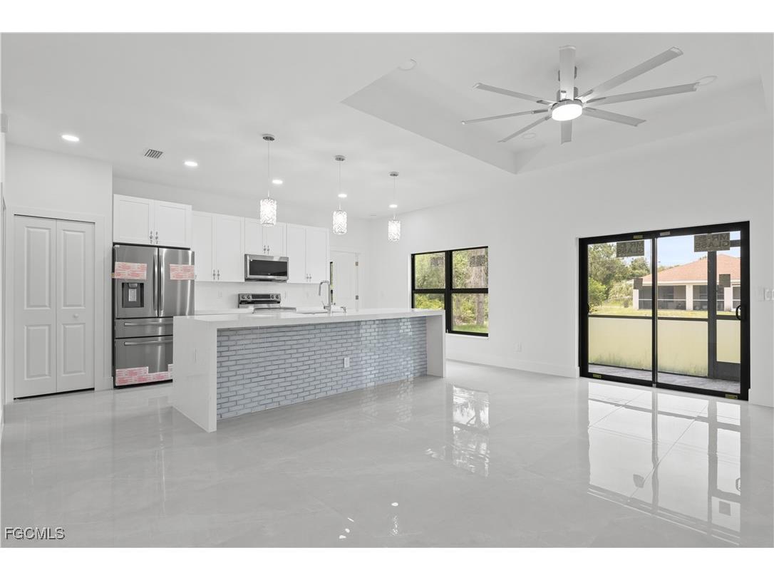 2520 74th Street W Lehigh Acres FL 33971 225055491 image4