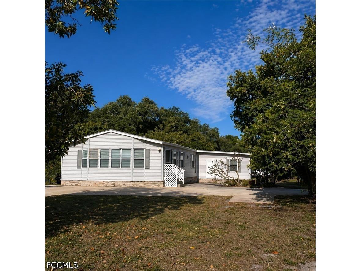 2520 Brownell Court North Fort Myers FL 33917 2026018473 image21