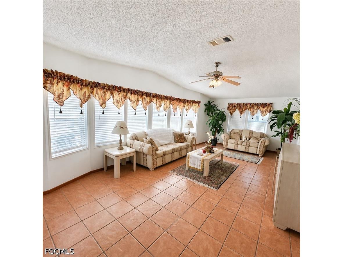 2520 Brownell Court North Fort Myers FL 33917 2026018473 image5