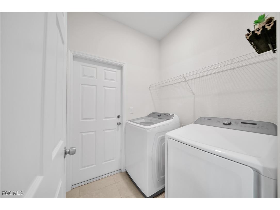 2520 Diplomat Parkway W Cape Coral FL 33993 2025003219 image17