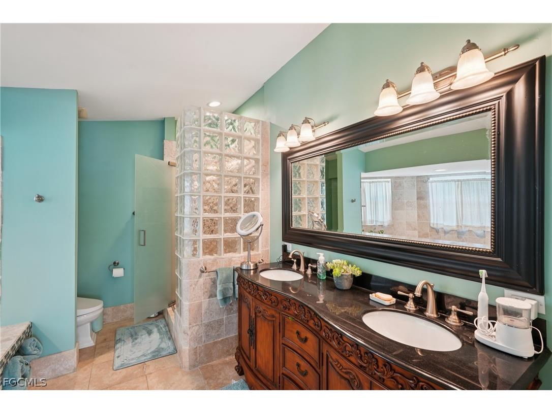 2520 SE 20th Place Cape Coral FL 33904 2026013863 image24