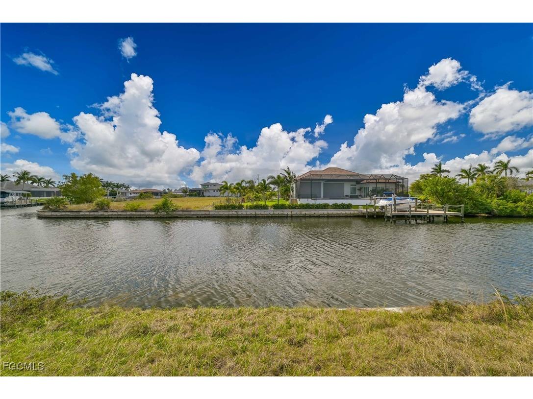 2520 SW 25th Street Cape Coral FL 33914 2026004104 image1