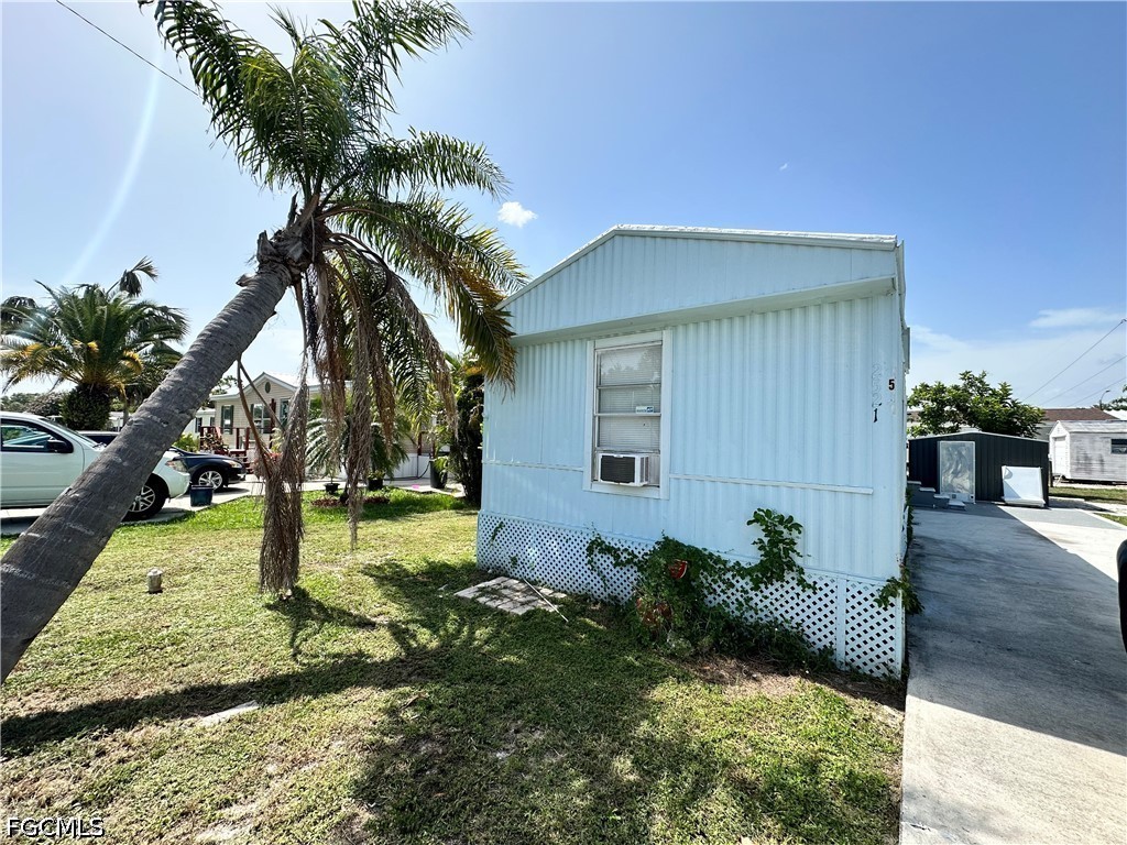 2521 Brownell Court North Fort Myers FL 33917 2026031626 image1