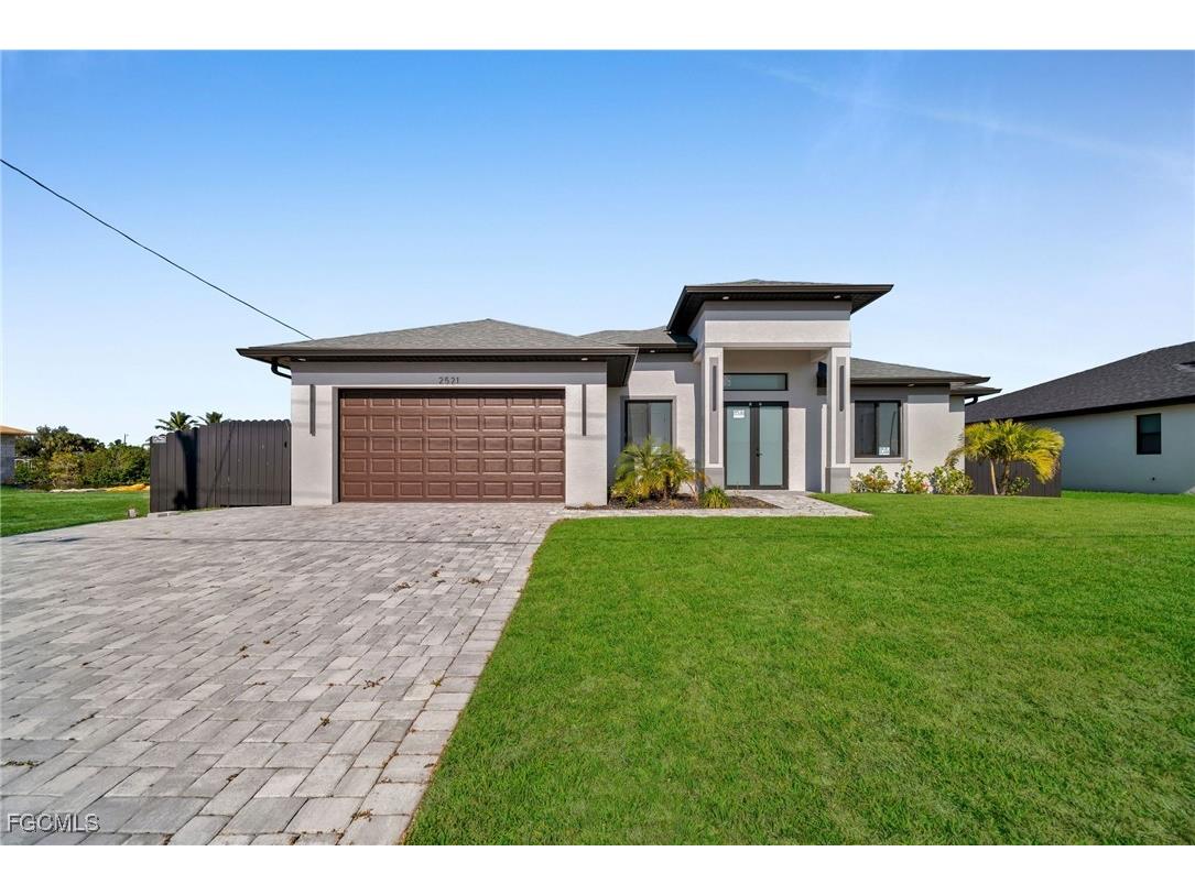 2521 Diplomat Parkway W Cape Coral FL 33993 2025022914 image1
