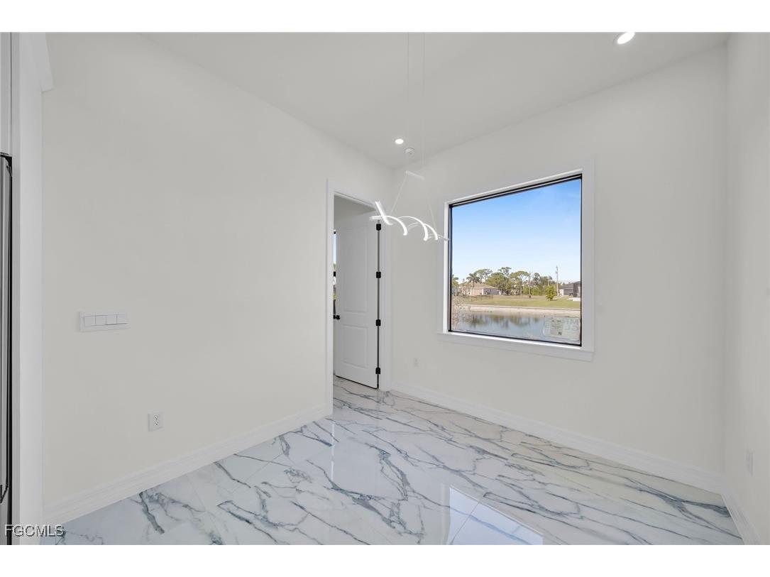 2521 Diplomat Parkway W Cape Coral FL 33993 2025022914 image14