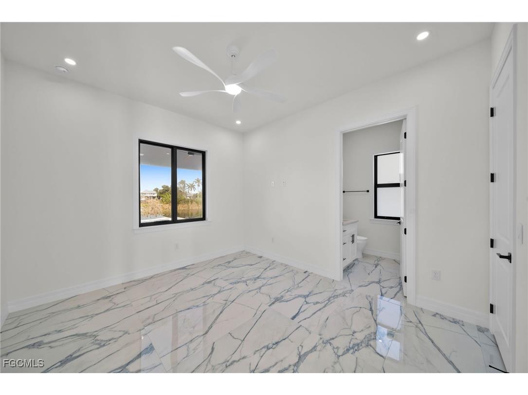 2521 Diplomat Parkway W Cape Coral FL 33993 2025022914 image24