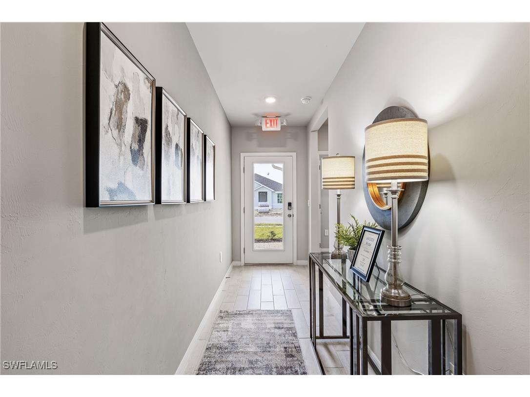 2521 NW 28th Terrace Cape Coral FL 33993 225078441 image2