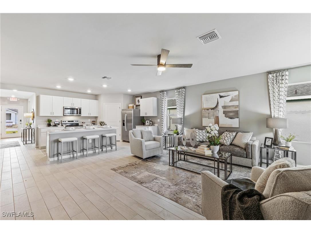 2521 NW 28th Terrace Cape Coral FL 33993 225078441 image3