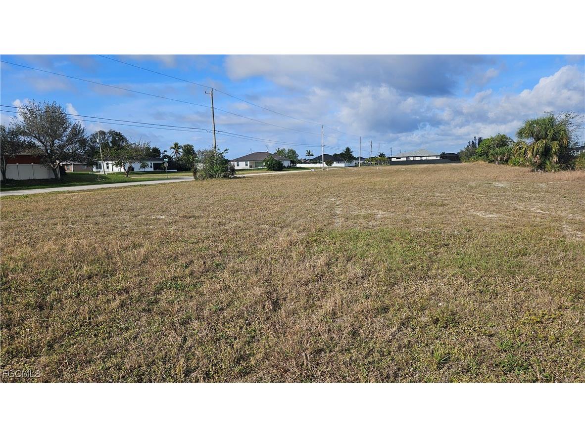 2521 NW 6th Street Cape Coral FL 33993 2025020546 image3