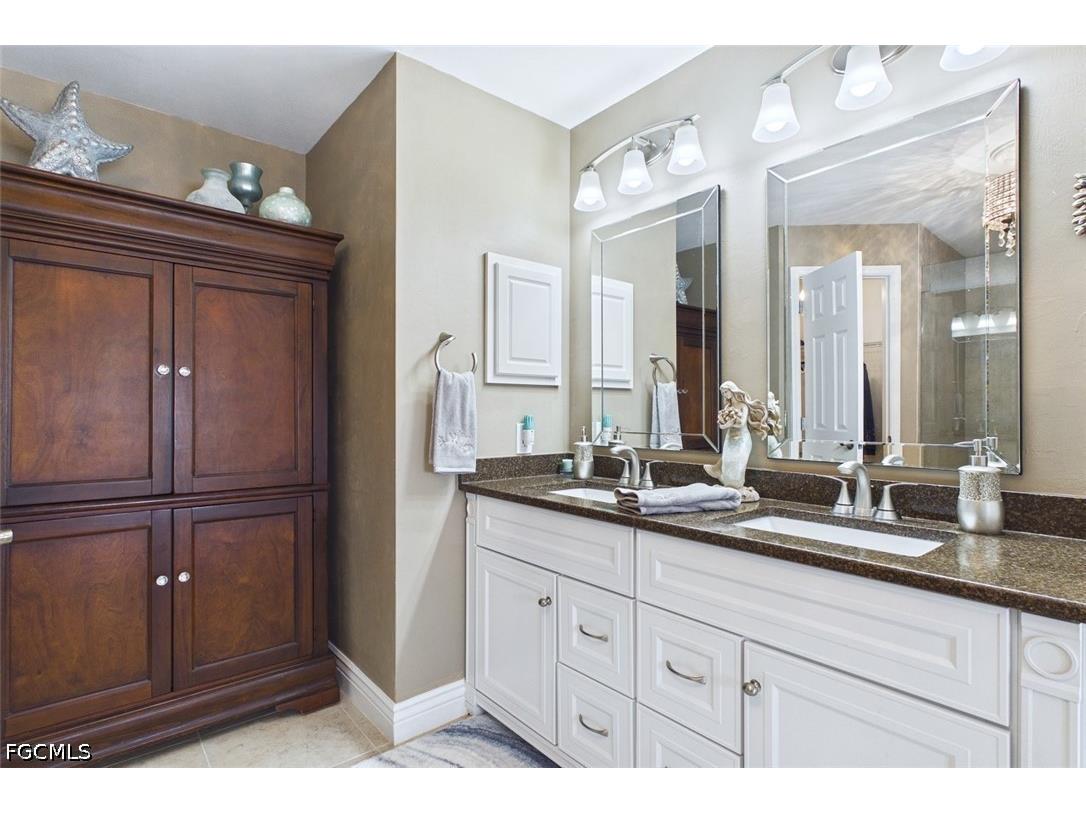2521 NW 6th Terrace Cape Coral FL 33993 2026013062 image38