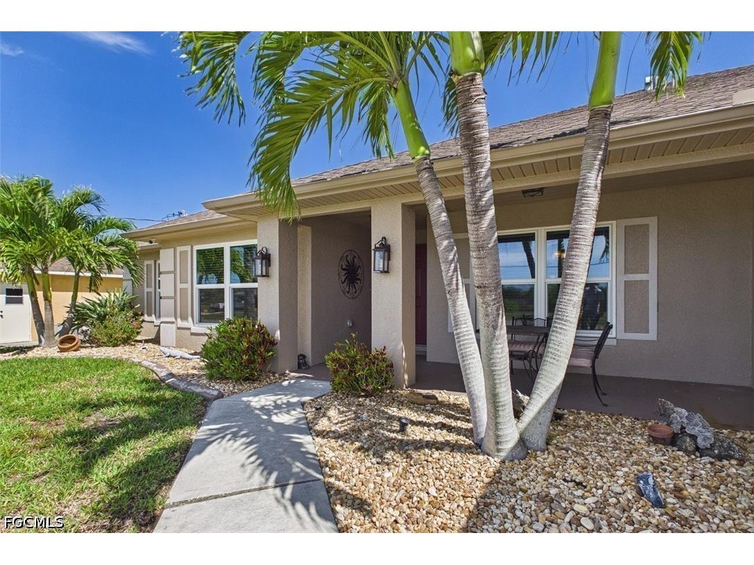 2521 NW 6th Terrace Cape Coral FL 33993 2026013062 image5