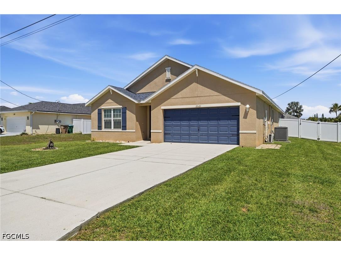 2521 SW 11th Place Cape Coral FL 33914 2026017401 image2