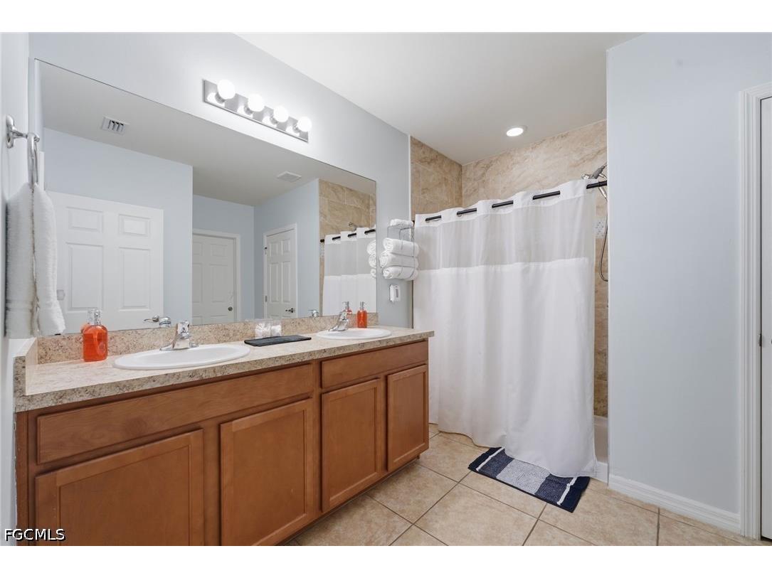 2521 SW 11th Place Cape Coral FL 33914 2026017401 image21