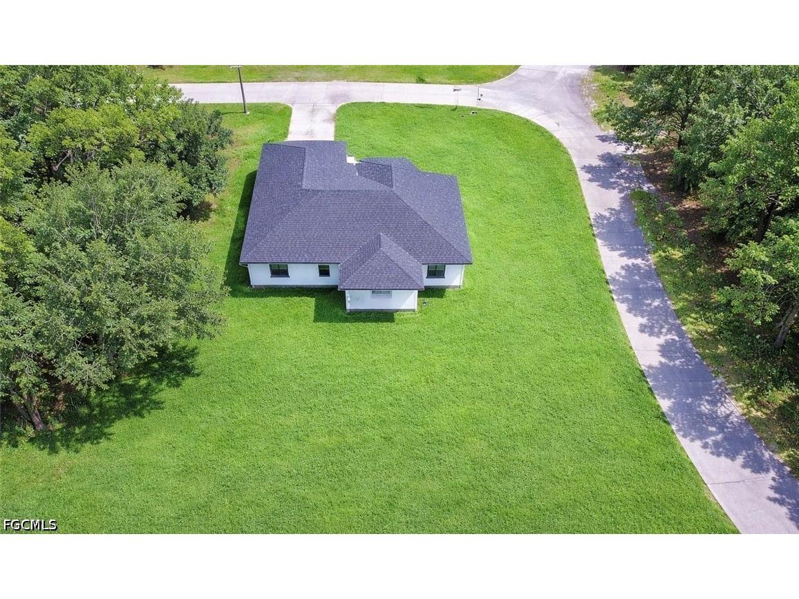 2522 Alice Place Lehigh Acres FL 33971 2026018288 image2