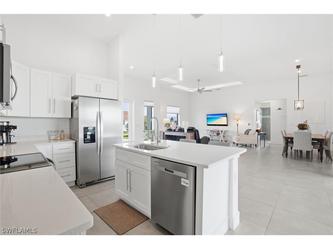 2522 NW 1st Terrace Cape Coral FL 33993 226007884 image1