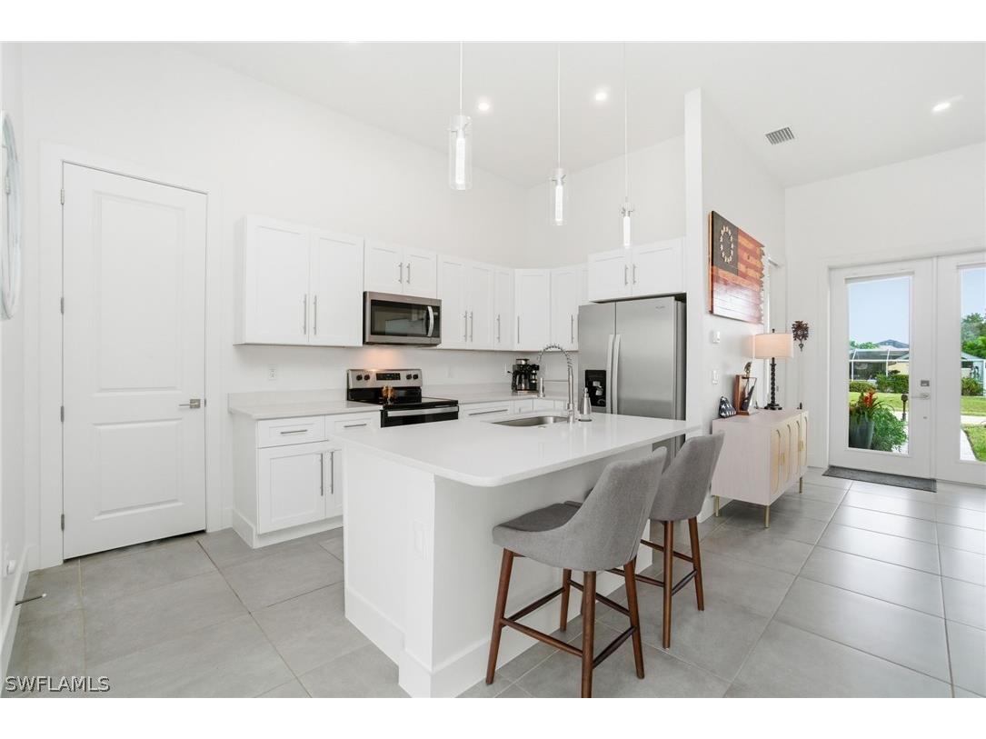 2522 NW 1st Terrace Cape Coral FL 33993 226007884 image18
