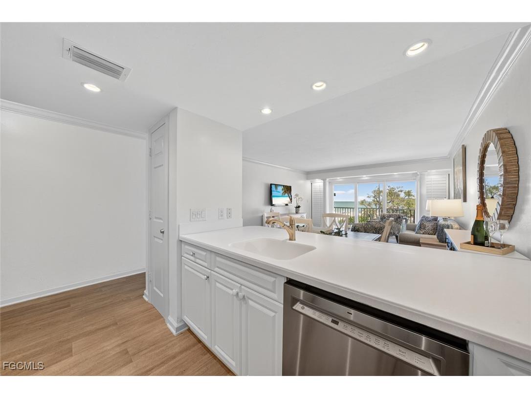 2523 Beach Villas Captiva FL 33924 2025005682 image21