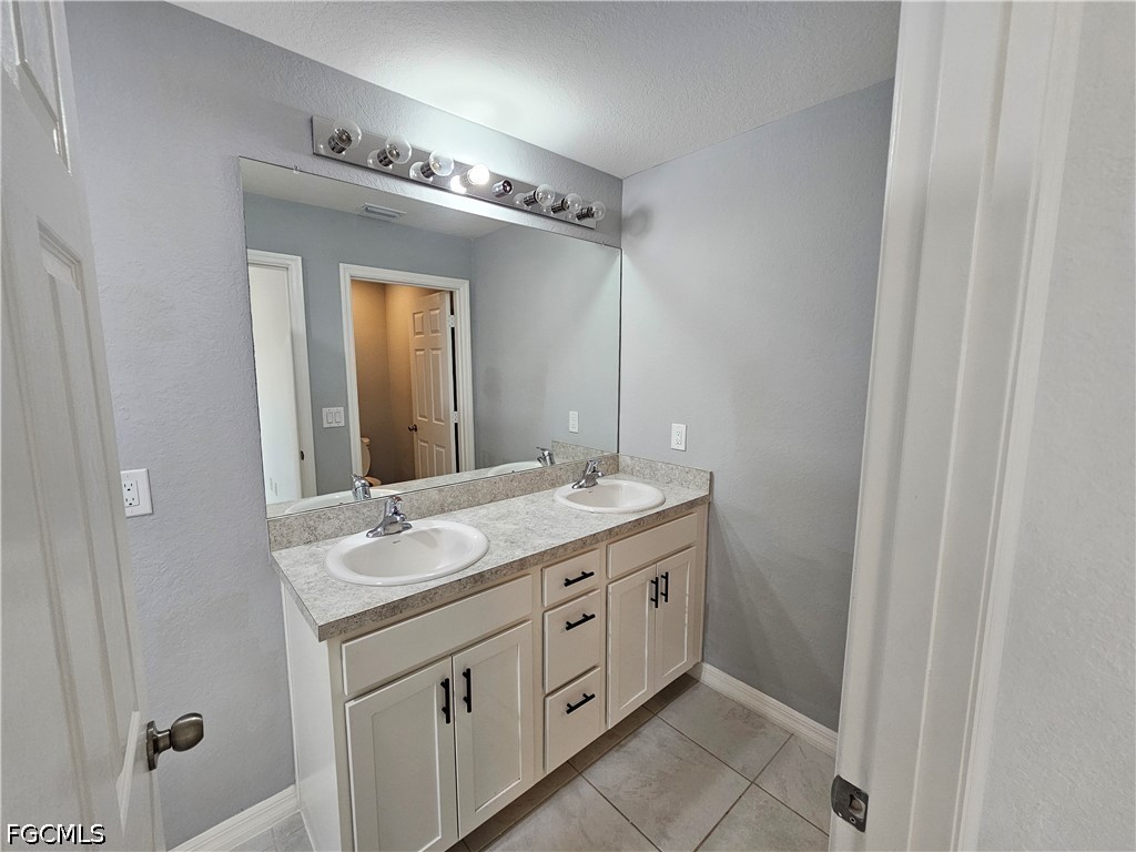 2523 NE 6th Place Cape Coral FL 33909 2026027944 image13