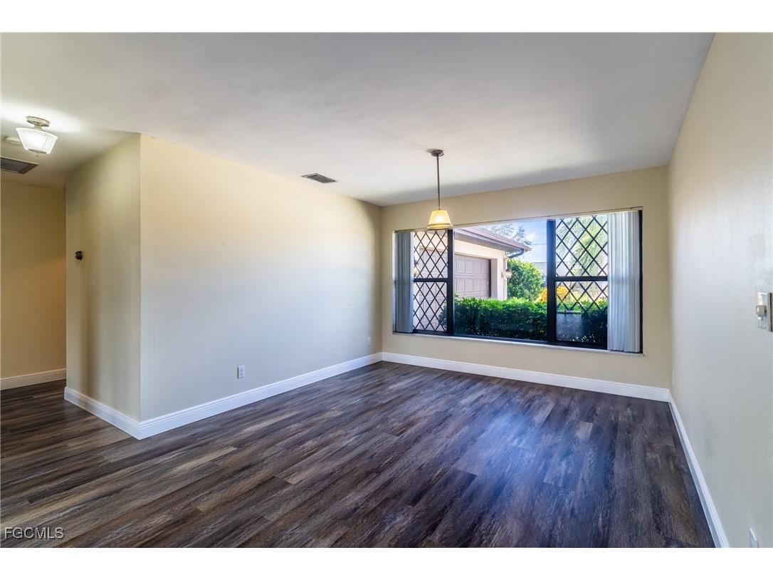 2523 SE 24th Place Cape Coral FL 33904 2025003626 image9