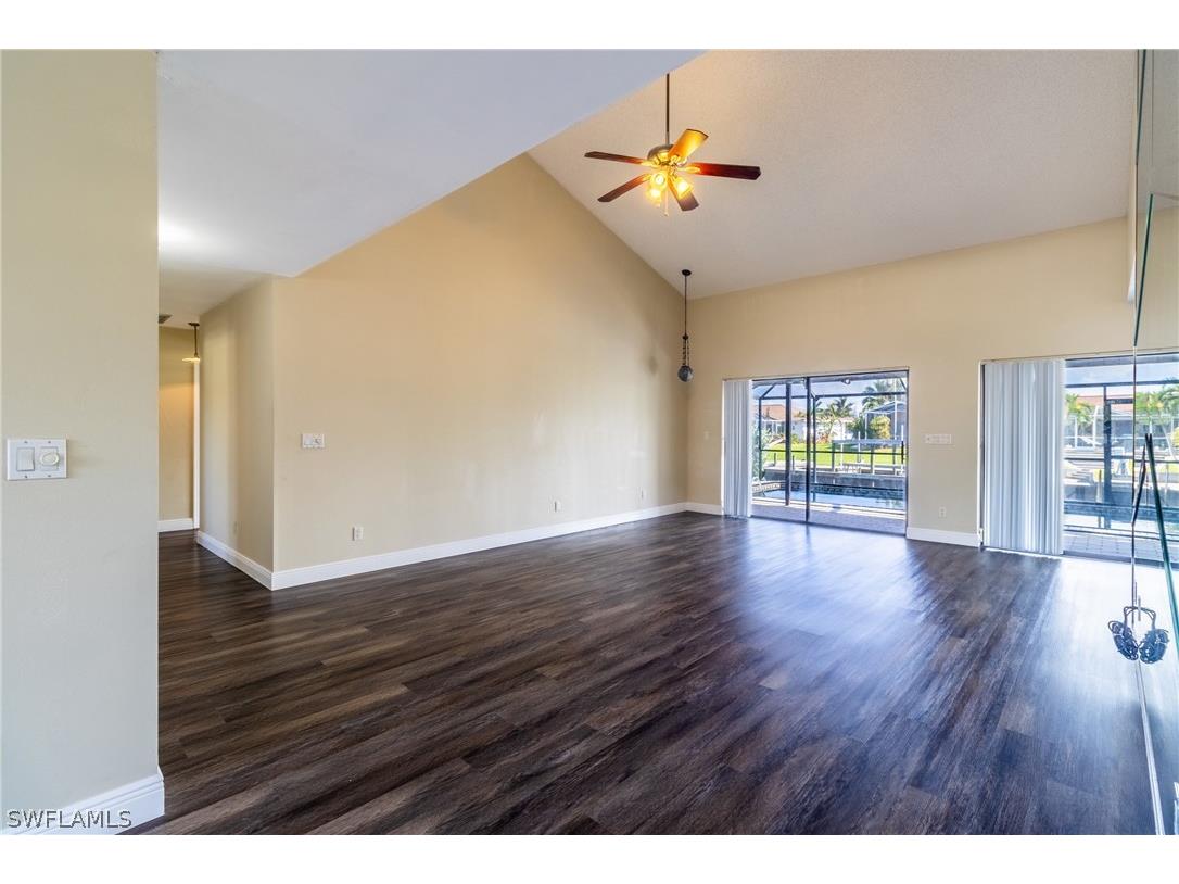 2523 SE 24th Place Cape Coral FL 33904 226007256 image4