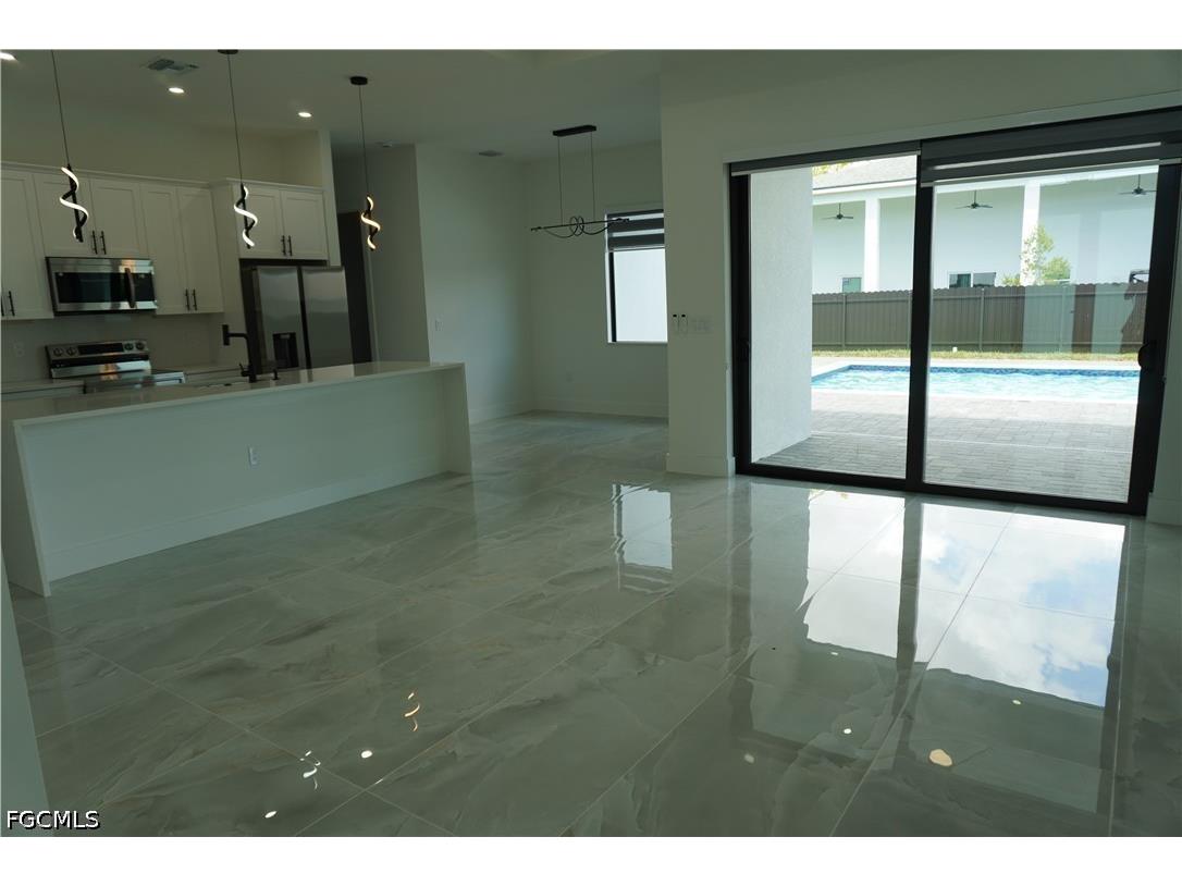 2523 SW 18th Avenue Cape Coral FL 33914 2026024047 image11