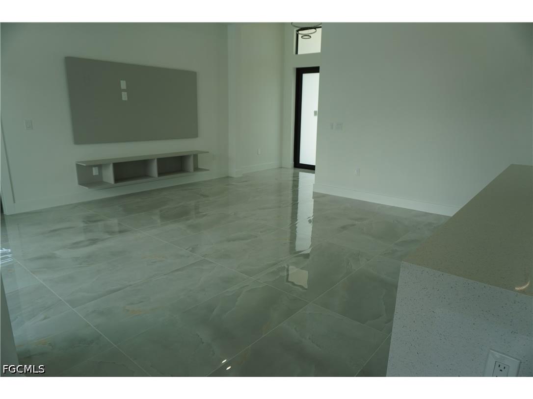 2523 SW 18th Avenue Cape Coral FL 33914 2026024047 image18