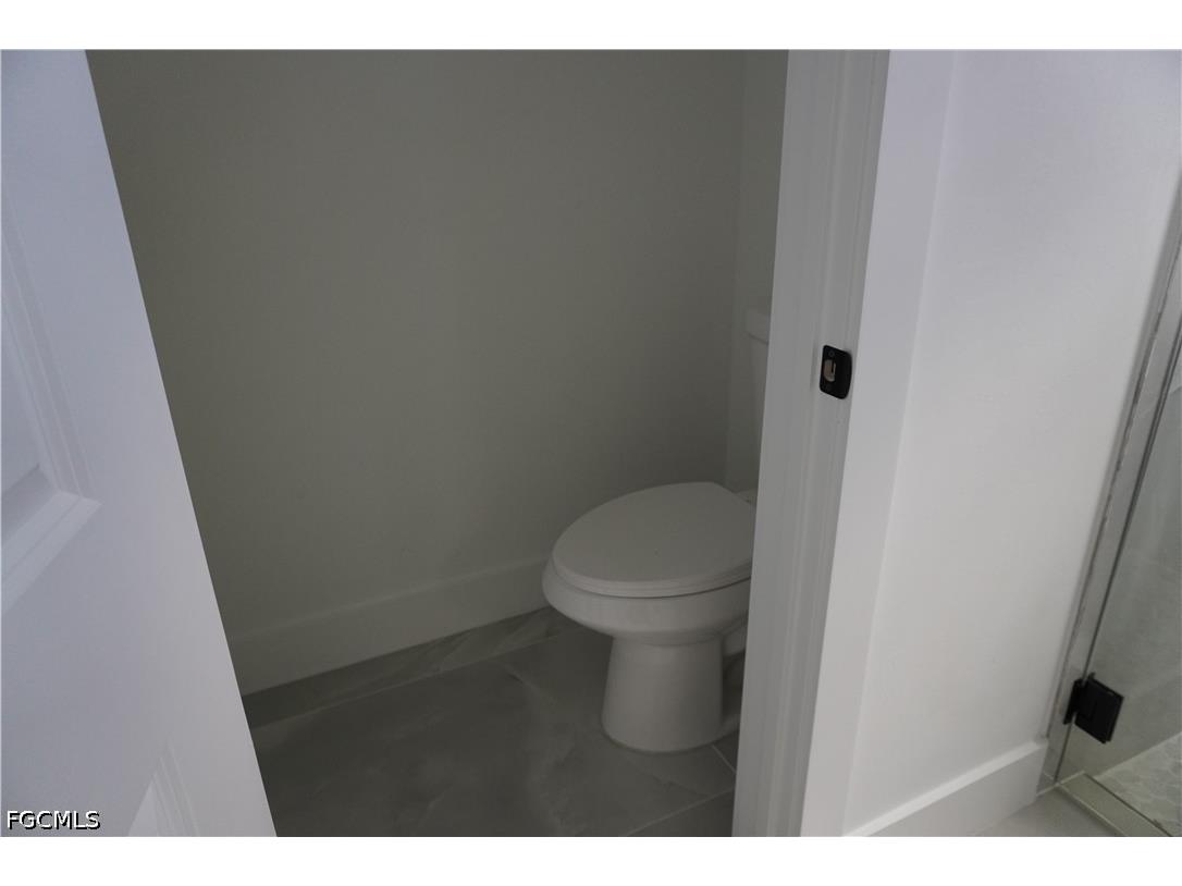 2523 SW 18th Avenue Cape Coral FL 33914 2026024047 image33