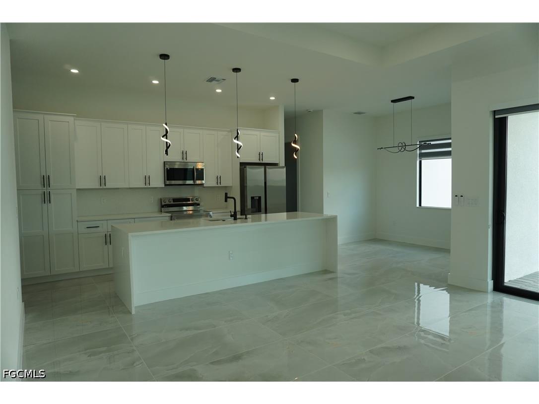 2523 SW 18th Avenue Cape Coral FL 33914 2026024047 image7