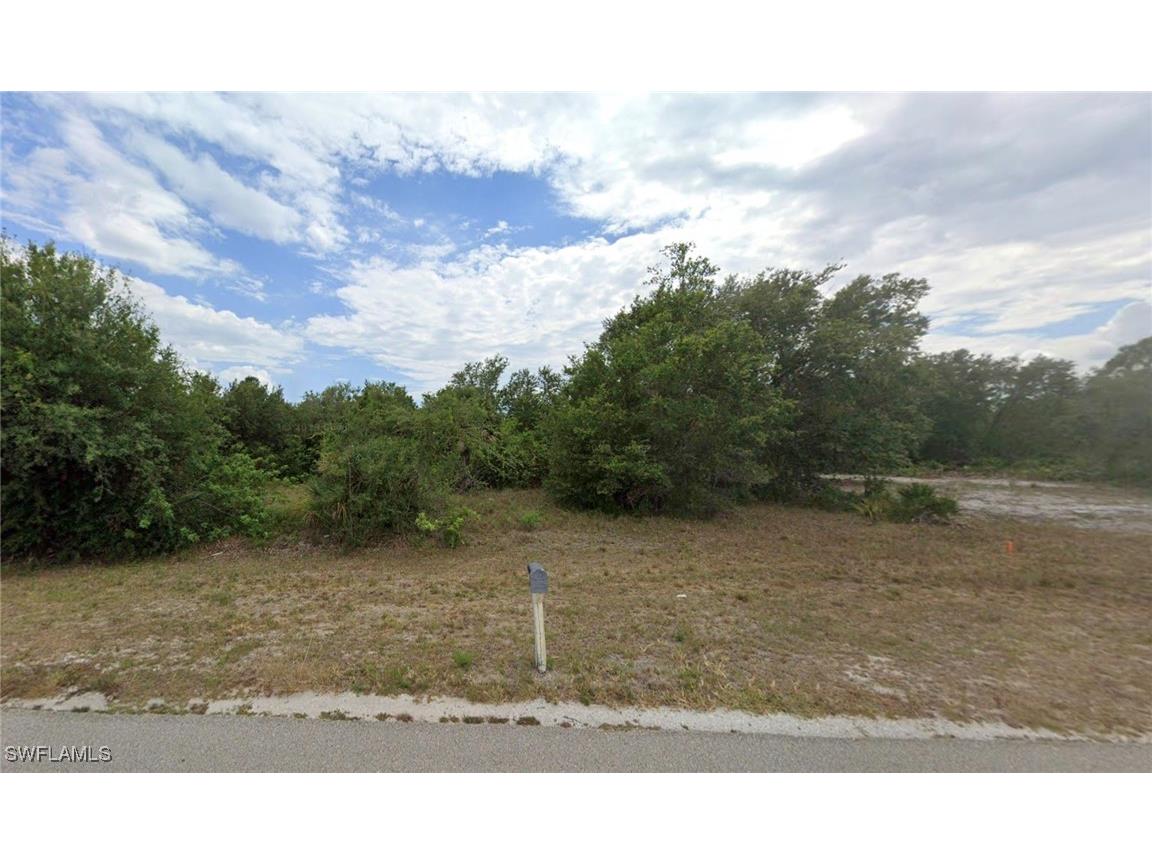 2523 Sunniland Boulevard Lehigh Acres FL 33971 224068058 image1