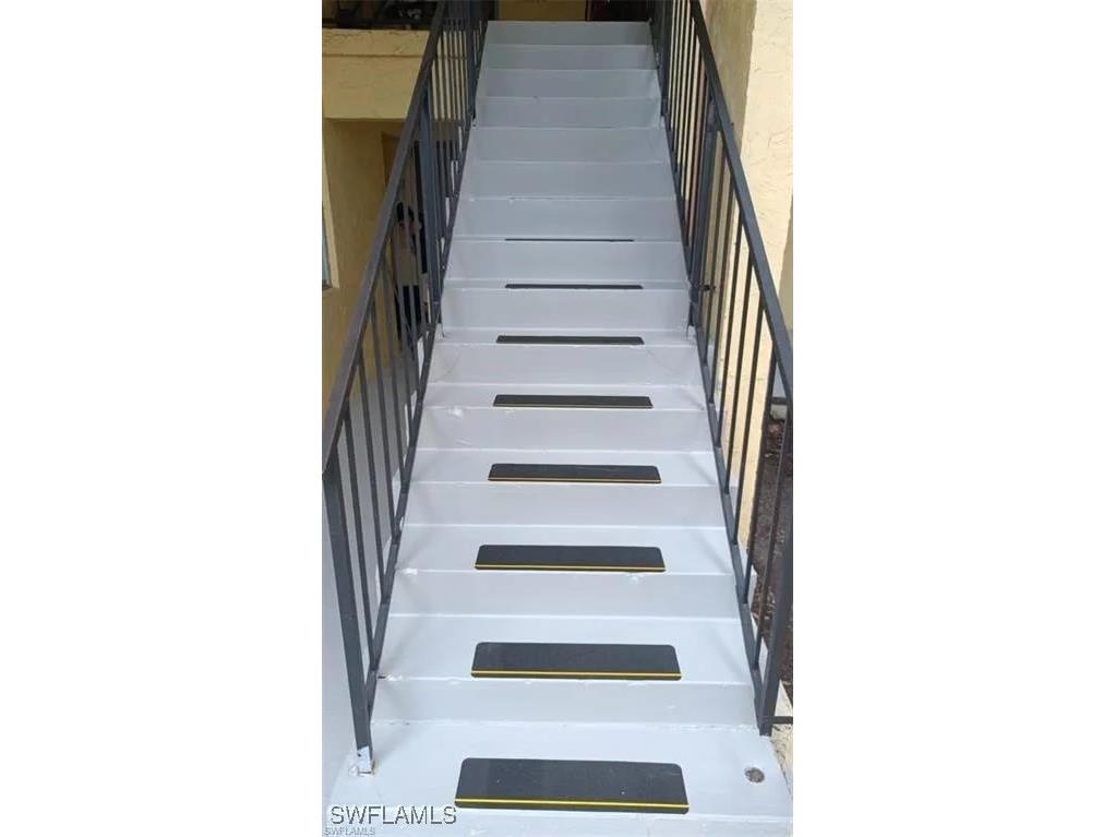 2524 Congress Street Fort Myers FL 33901 225063396 image10