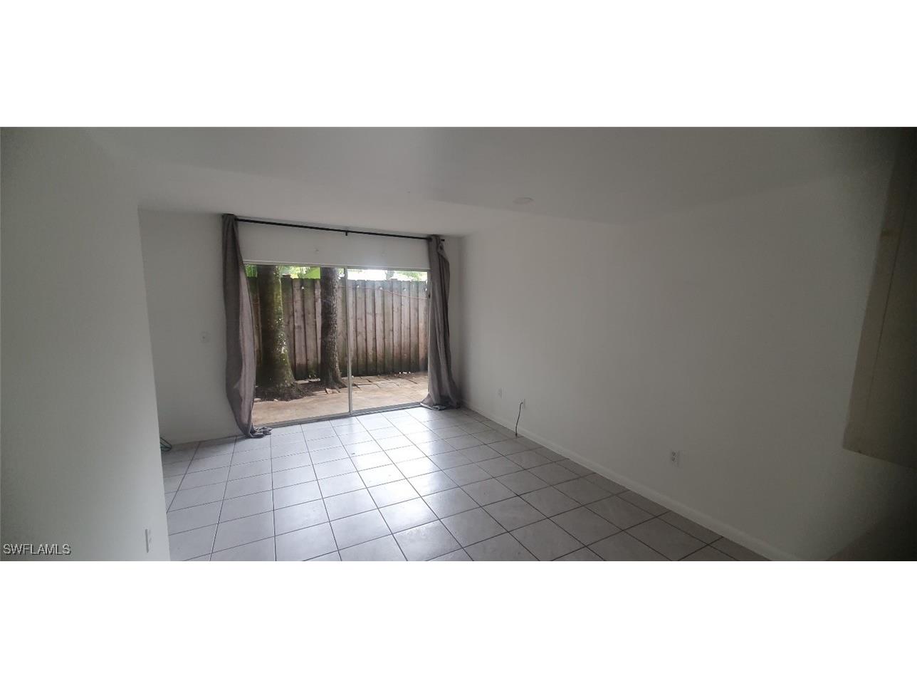 2524 Congress Street Fort Myers FL 33901 225063396 image6