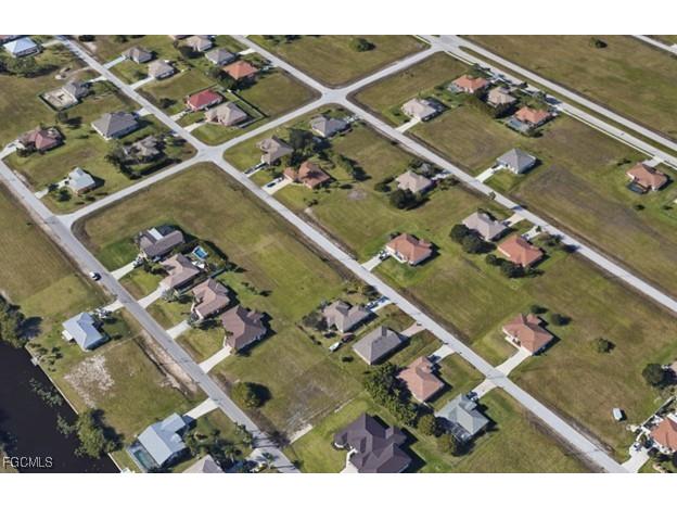 2524 NW 7th Street Cape Coral FL 33993 2025026085 image4