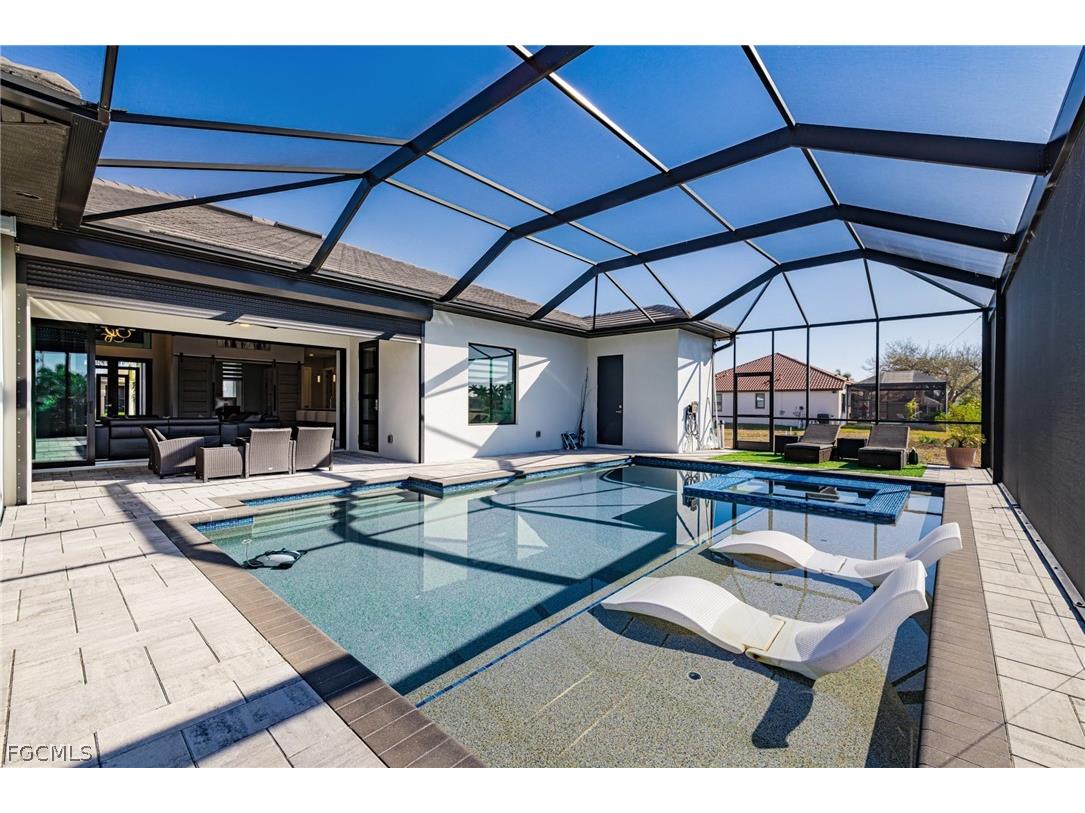 2524 SW 25th Street Cape Coral FL 33914 2026003415 image2