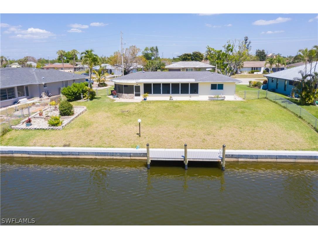 2524 Shelby Parkway Cape Coral FL 33904 224034736 image1