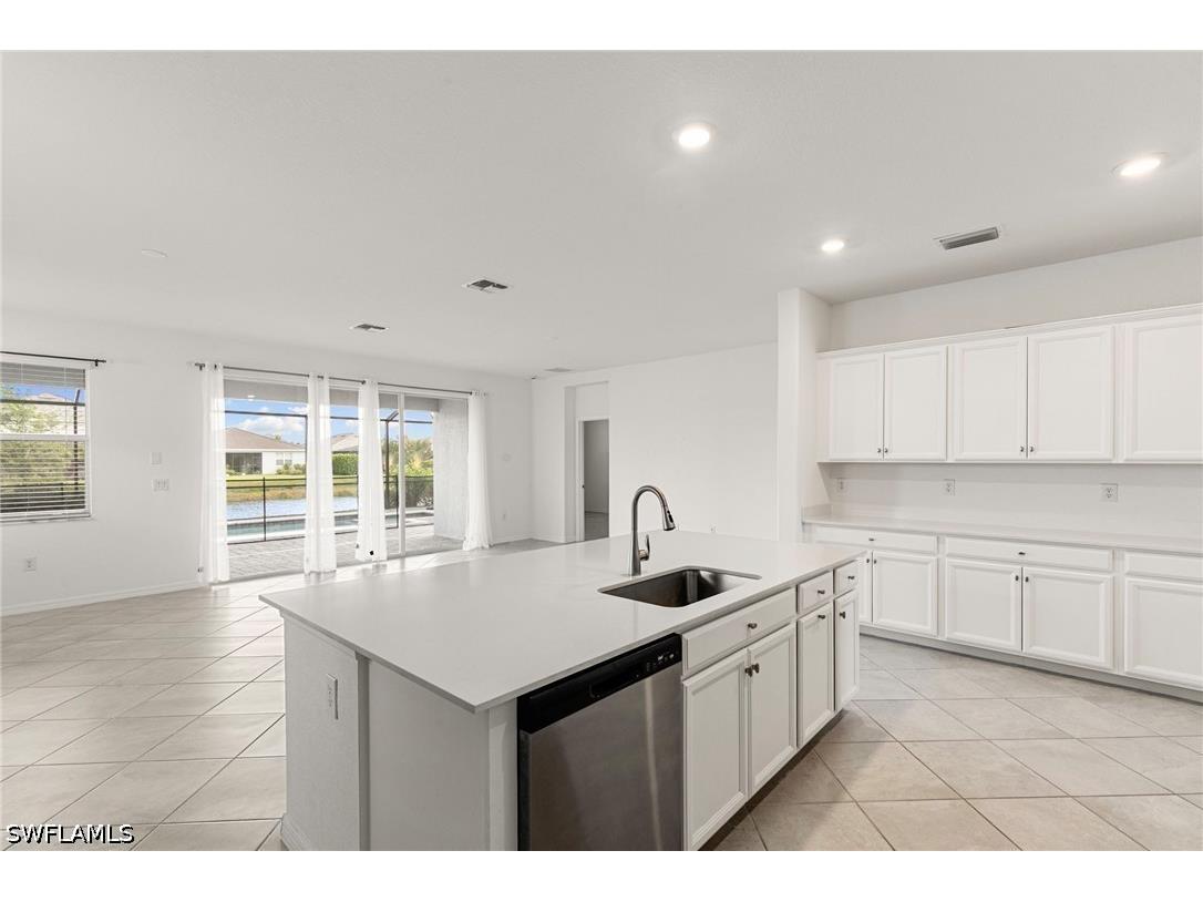 2525 Kona Way Naples FL 34120 226015331 image5