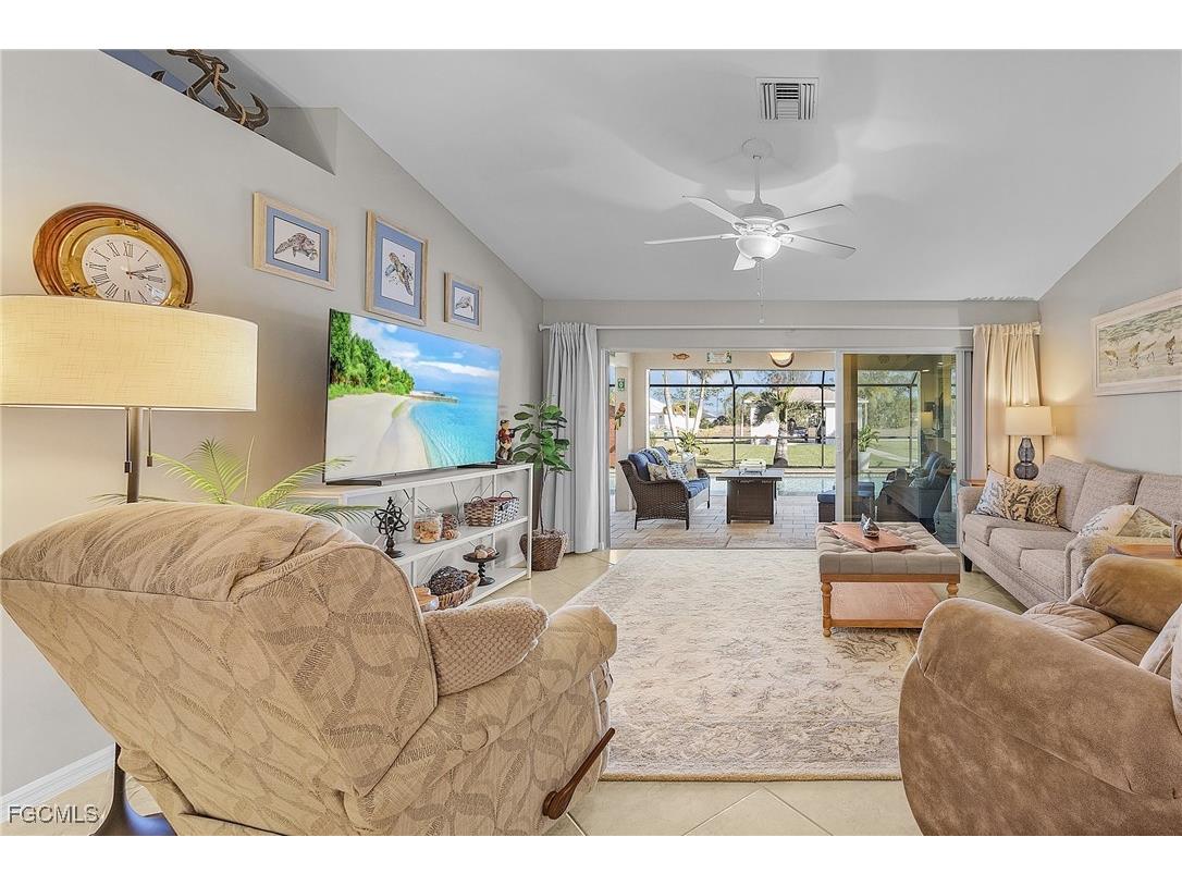 2525 NW 19th Place Cape Coral FL 33993 2026000524 image7