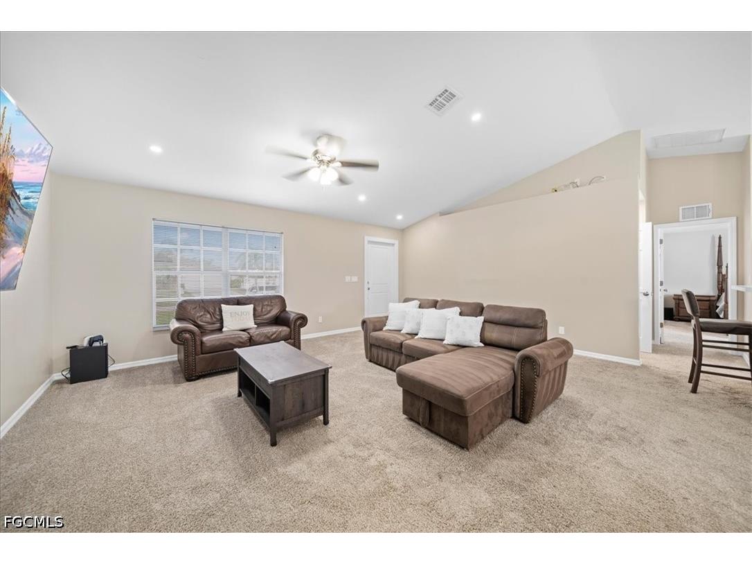2525 NW 21st Avenue Cape Coral FL 33993 2026016528 image4
