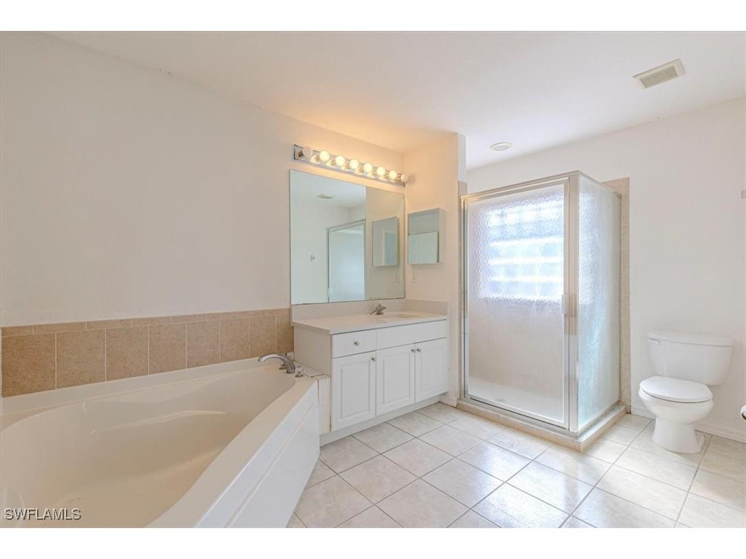 2526 NE 2nd Place Cape Coral FL 33909 225076029 image19