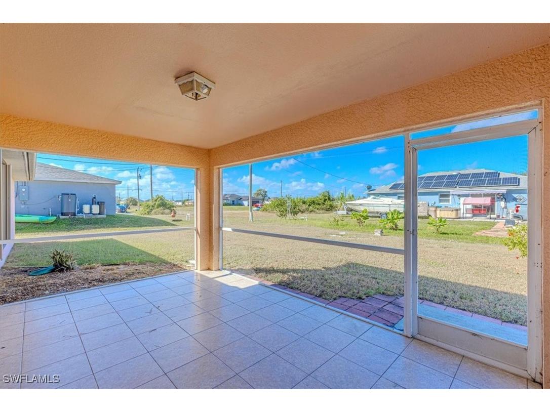 2526 NE 2nd Place Cape Coral FL 33909 225076029 image25