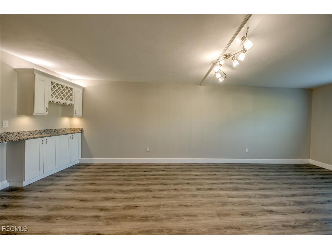 2526 SE 16th Place #108 Cape Coral FL 33904 2025013873 image19