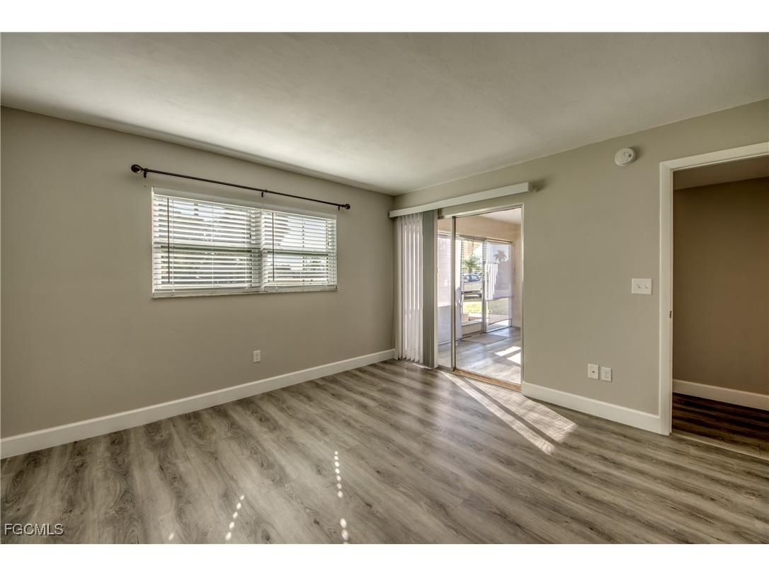 2526 SE 16th Place #108 Cape Coral FL 33904 2025013873 image23
