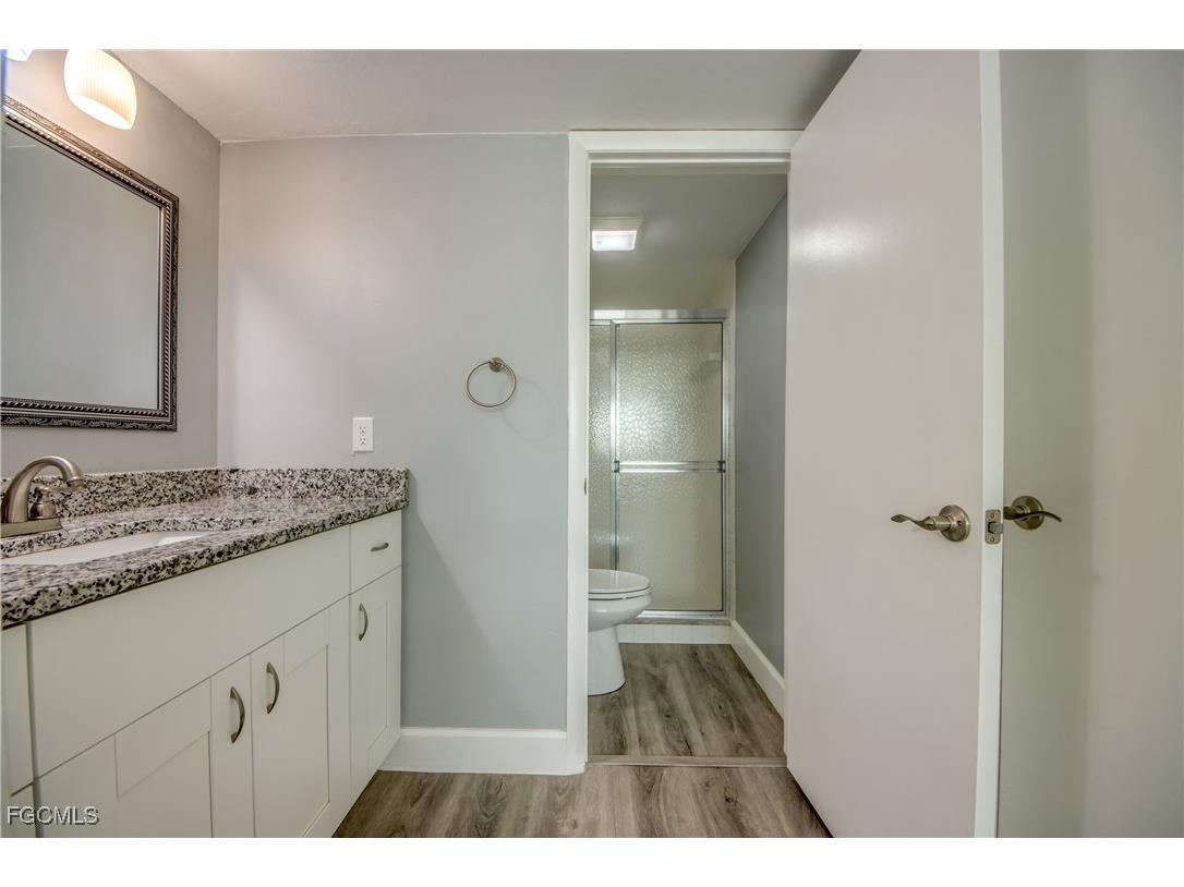 2526 SE 16th Place #108 Cape Coral FL 33904 2025013873 image27