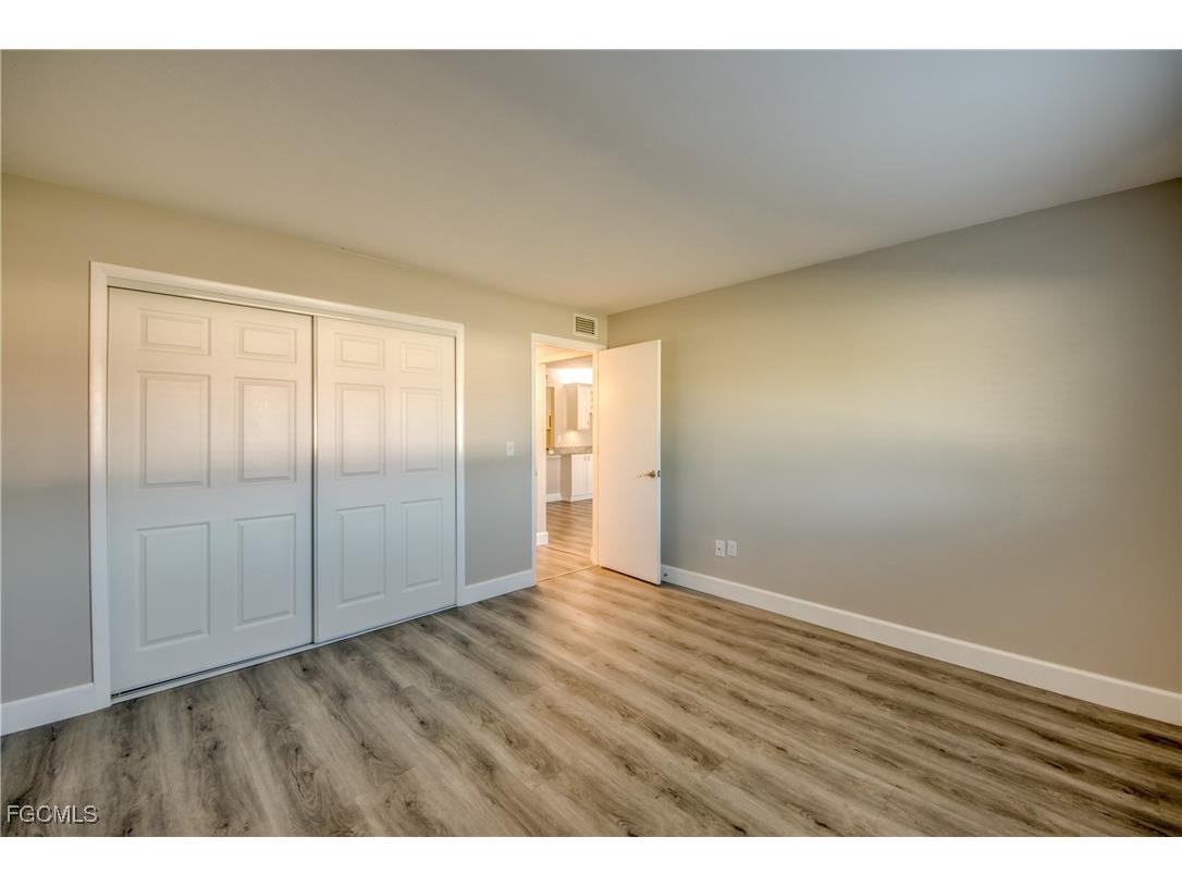 2526 SE 16th Place #108 Cape Coral FL 33904 2025013873 image31