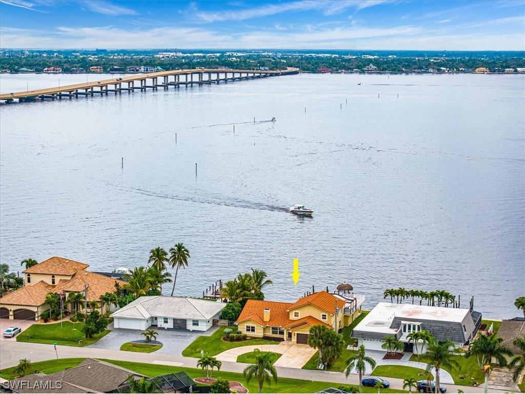 2526 SE 28th Street Cape Coral FL 33904 224008510 image1